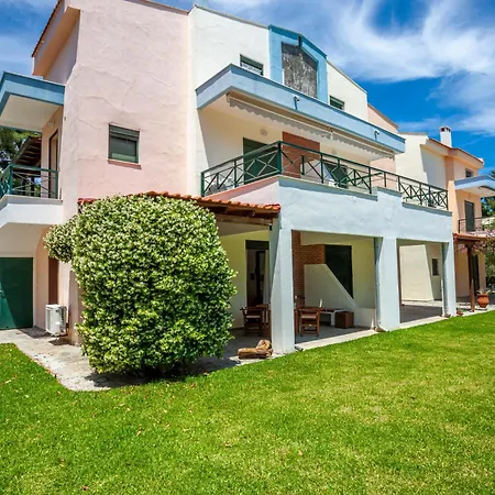 Pegasus αpartment Next To The Sea