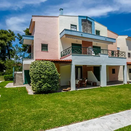 Apartment Pegasus αpartment Next To The Sea *